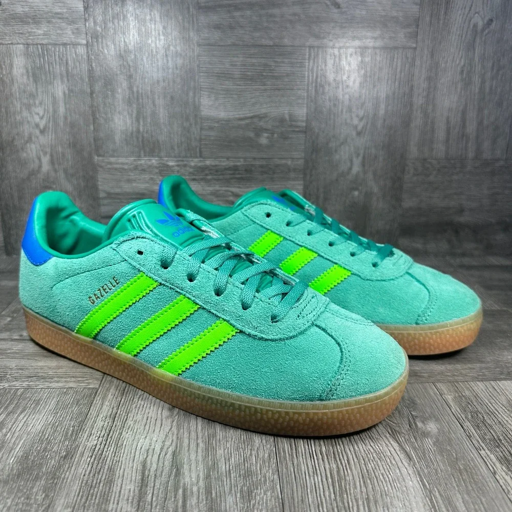 Adidas Gazelle Sneakers Women 8 Green Suede Neon Lime Gum Sole NEW JP7127
